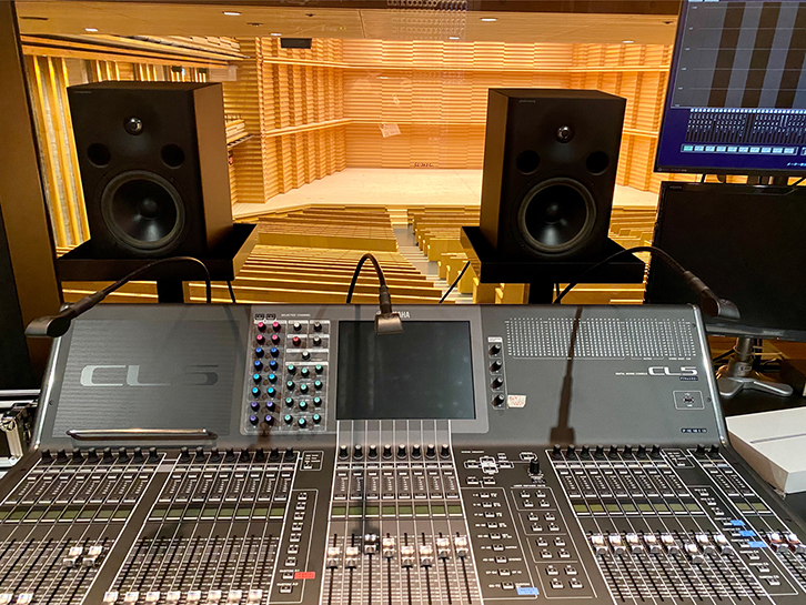 観音寺市民会館　大ホール