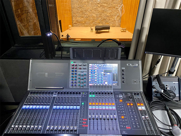 観音寺市民会館　小ホール