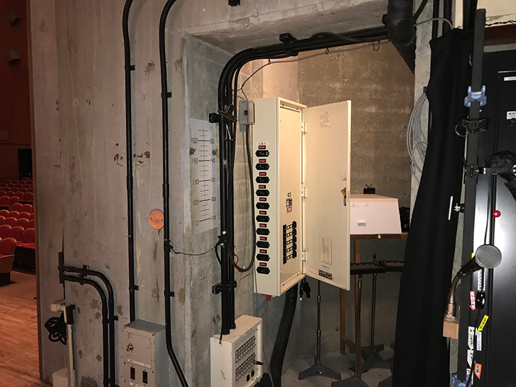 神戸文化ホール 中ホール