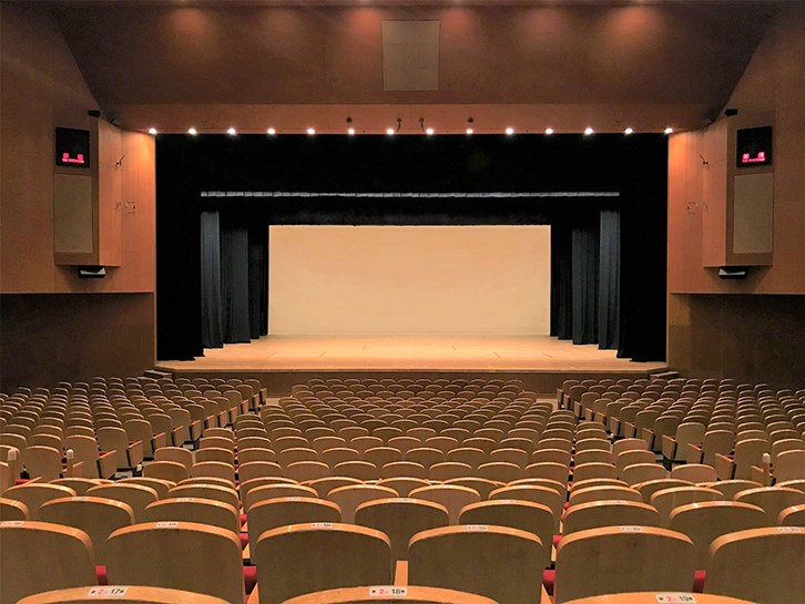 神戸文化ホール 中ホール