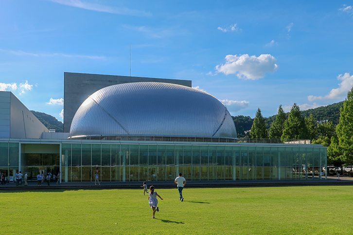 三原市芸術文化センター