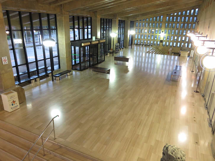 沖縄市民会館 大ホール