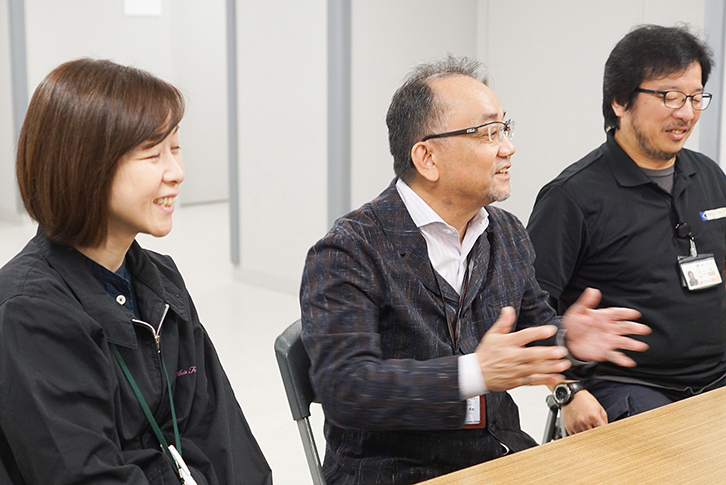 愛知県芸術劇場 様