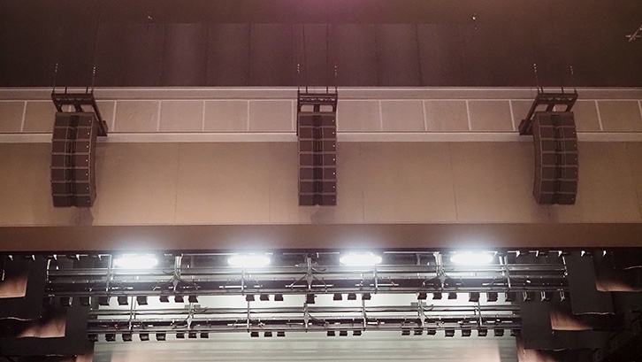 滋賀県立芸術劇場 びわ湖ホール 様