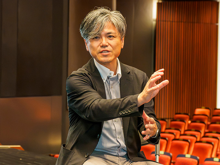 岡山芸術創造劇場ハレノワ 様 