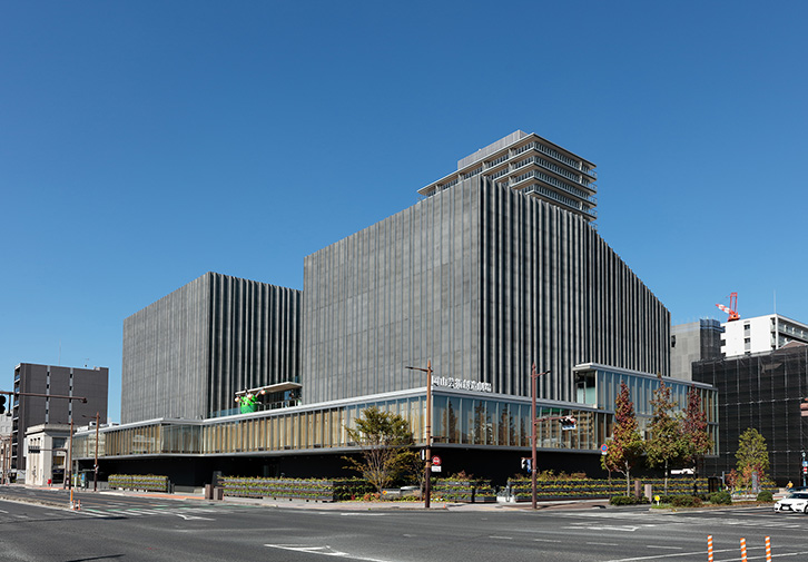 岡山芸術創造劇場ハレノワ 様 