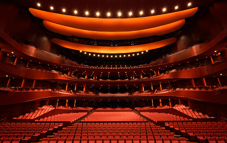 札幌文化芸術劇場 hitaru 様　/北海道/