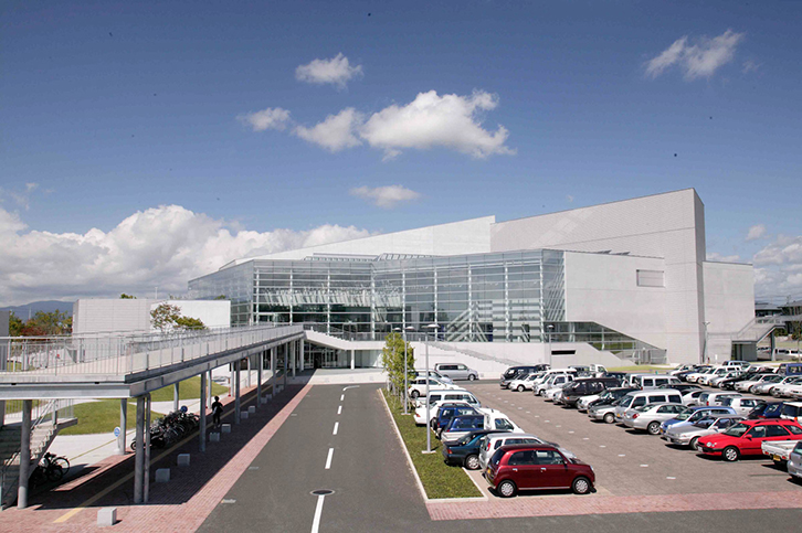 北上市文化交流センター「さくらホール」外観