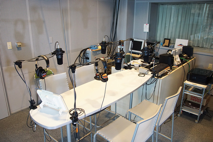 サテライトスタジオ
ここからラジオ番組が放送される