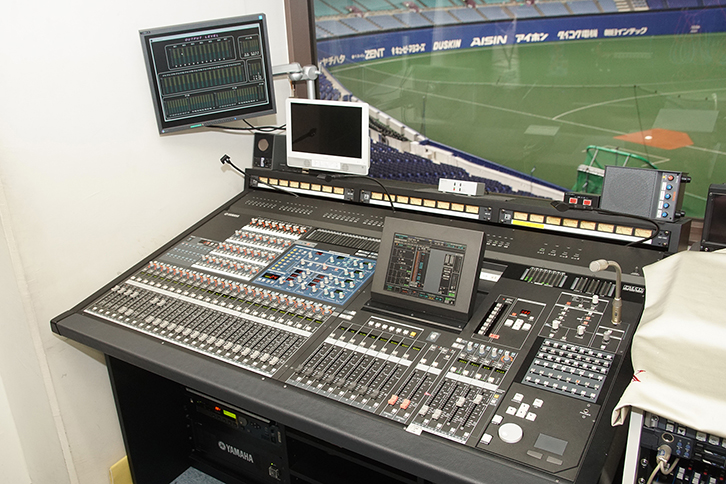 コントロールルームに導入されているデジタルミキシングコンソールPM5D
