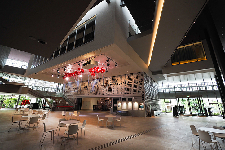 那覇文化芸術劇場 なはーと 様