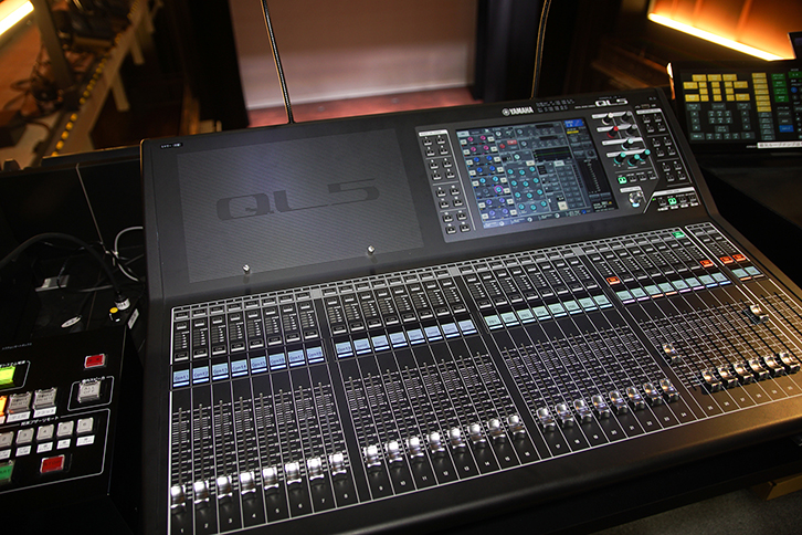 那覇文化芸術劇場 なはーと 様