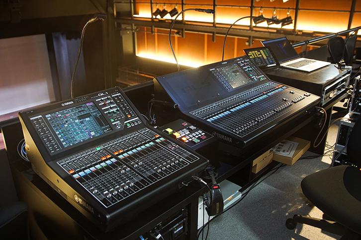 那覇文化芸術劇場 なはーと 様