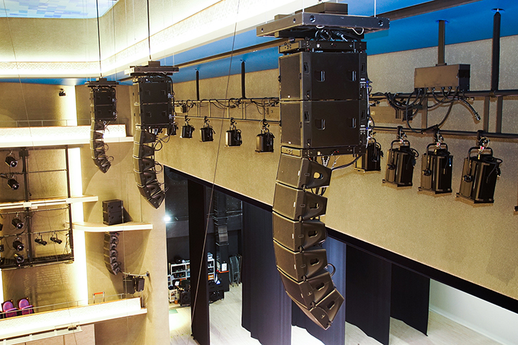 那覇文化芸術劇場 なはーと 様