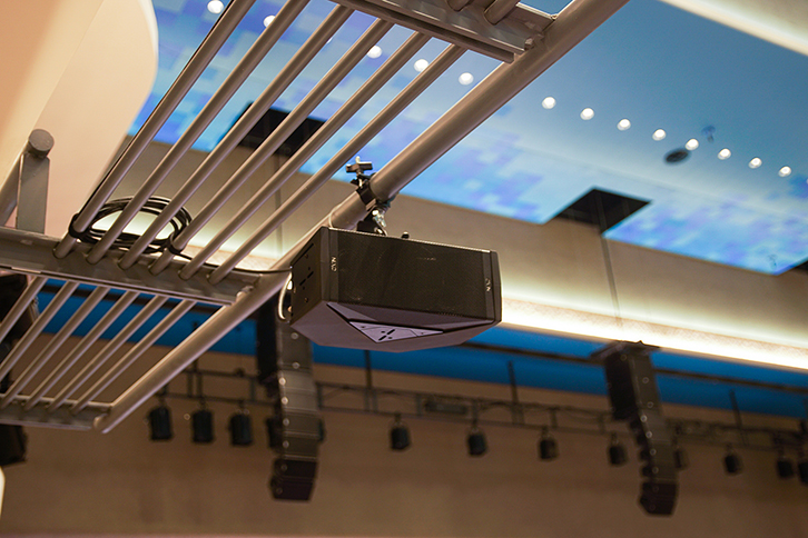 那覇文化芸術劇場 なはーと 様