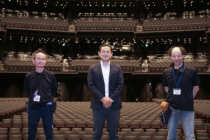 東京ガーデンシアター 様