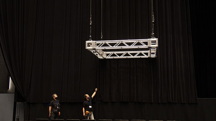 東京ガーデンシアター 様