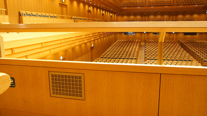 東京オペラシティ コンサートホール：タケミツ メモリアル 様