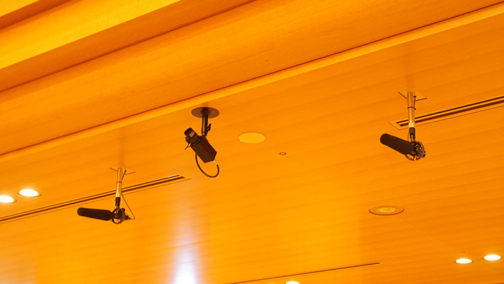 東京オペラシティ コンサートホール：タケミツ メモリアル 様