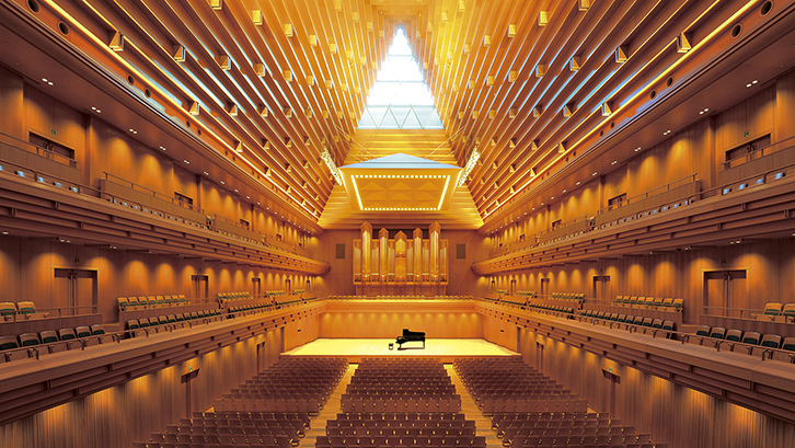 東京オペラシティ コンサートホール：タケミツ メモリアル 様