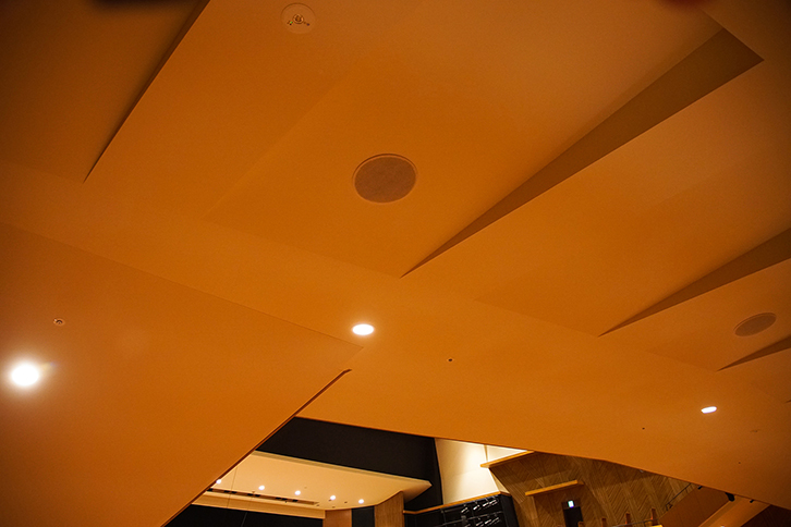 やまぎん県民ホール 様