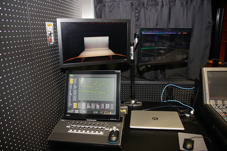 やまぎん県民ホール 様