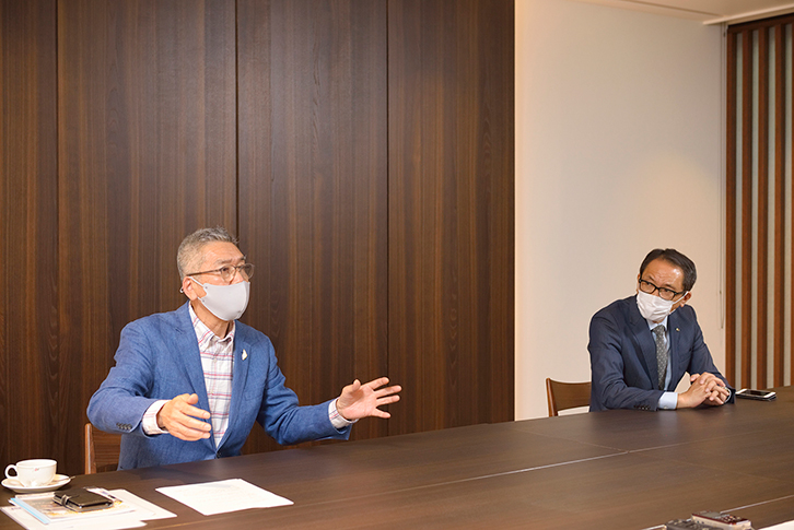 トップ対談 #06 公益財団法人 日本舞台音響家協会 理事長（取材時）一般社団法人 特定ラジオマイク運用調整機構 理事長　渡邉様