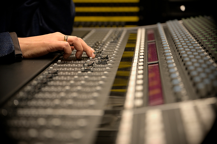 第二幕 Act３ 公益財団法人東京都歴史文化財団 東京芸術劇場 サウンド・ディレクター 石丸 耕一 様【後編】