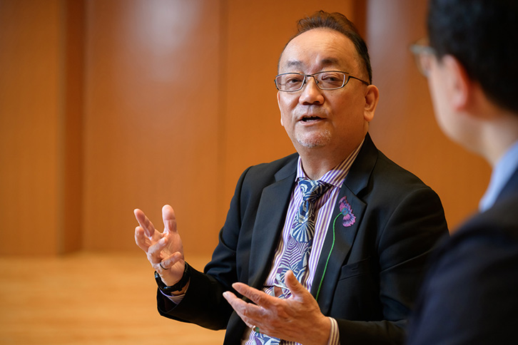 愛知県芸術劇場 支配人 劇場運営部長 浅野 芳夫 氏