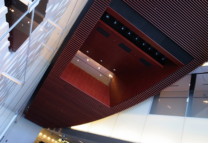 ヤマハ銀座ビル 1Fポータル