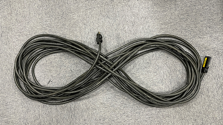 上手なケーブルの巻き方・扱い方