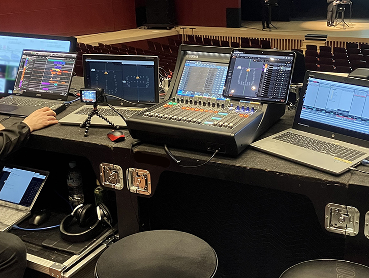 複雑システム、スッキリ解決！効率的なコントロール術