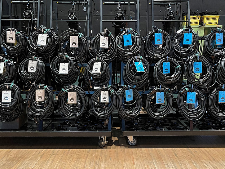 ケーブルの整理